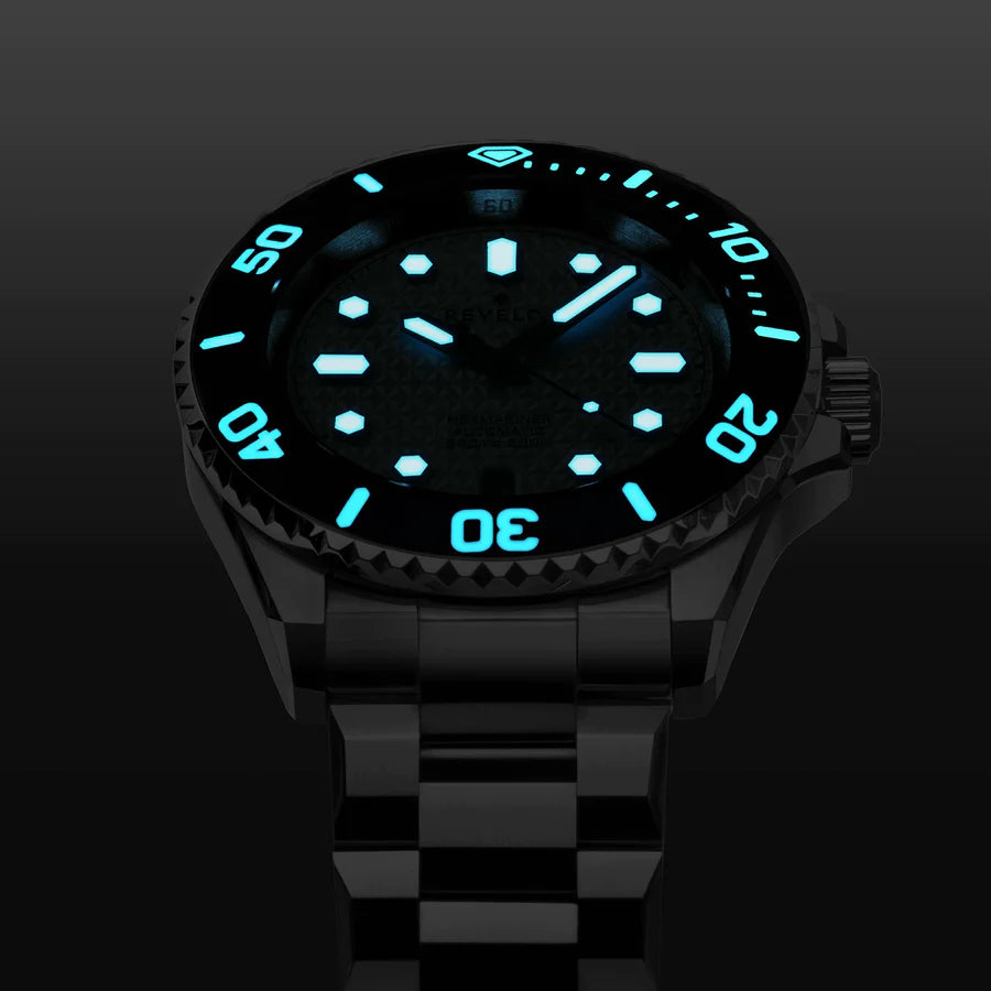 R11 Metallic White Steel