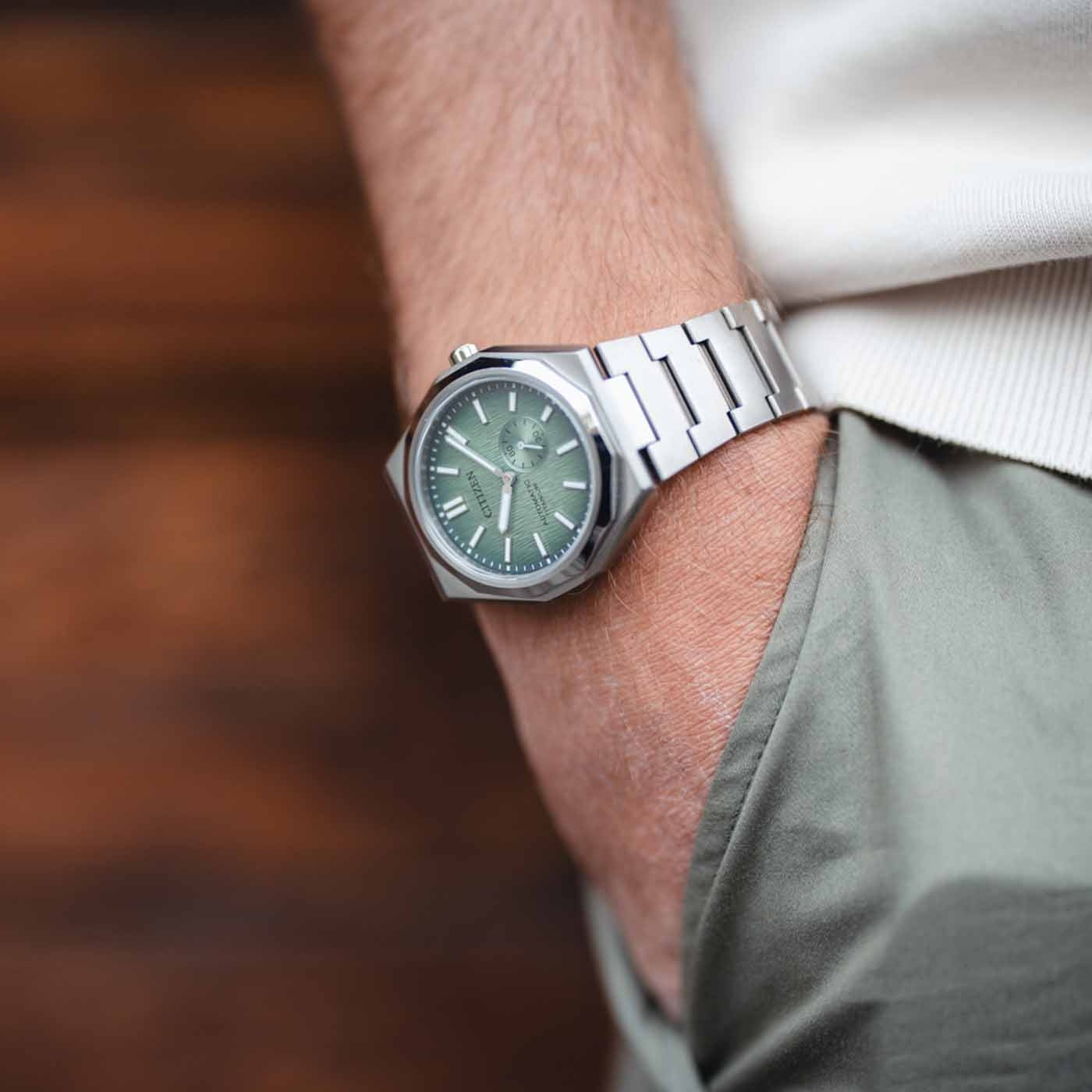 Zenshin Automatic Super Titanium 60 Watch NK5020-58X