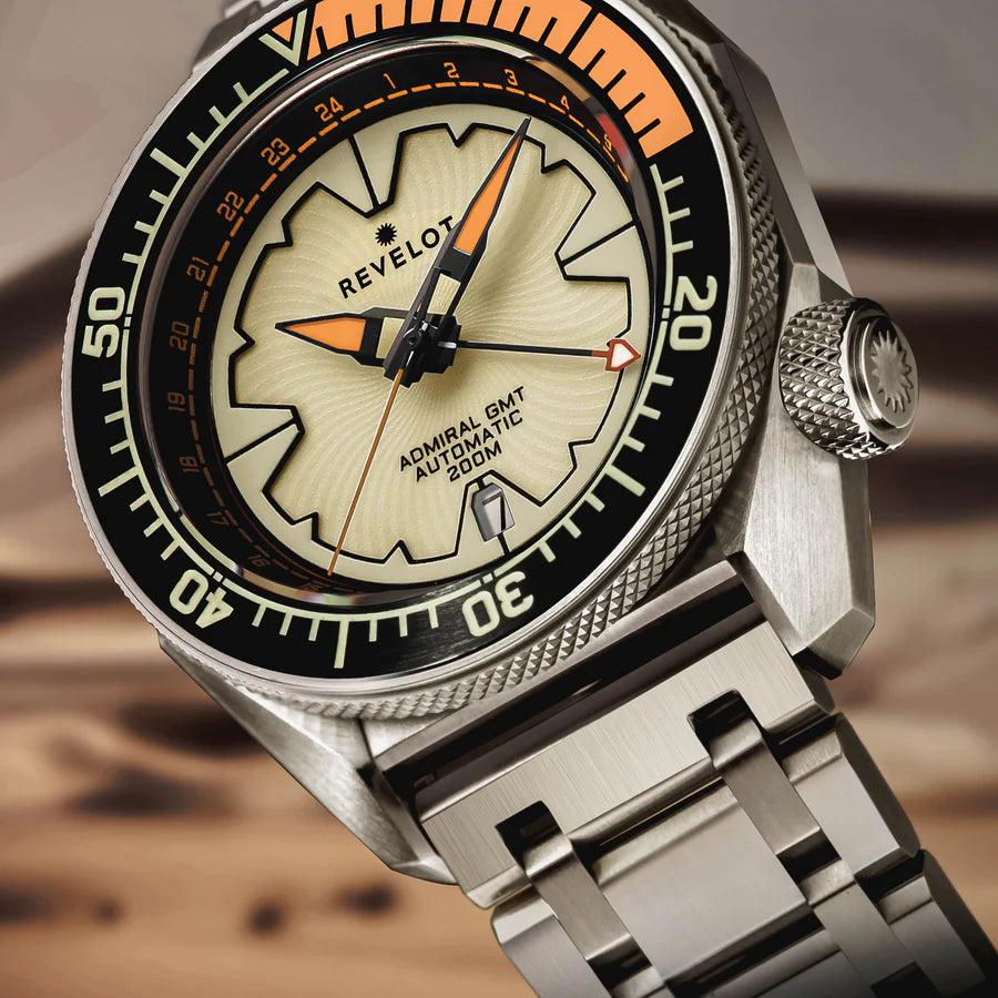 R10 Admiral GMT Dune Luminova Steel