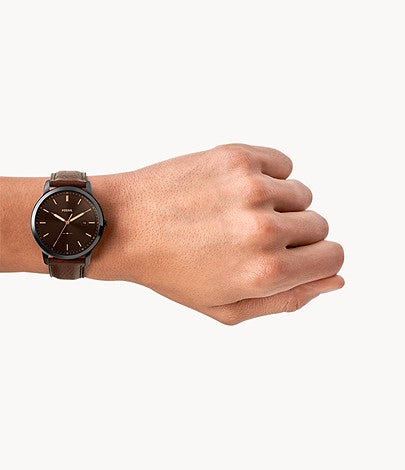 The Minimalist Solar-Powered Brown Eco Leather Watch