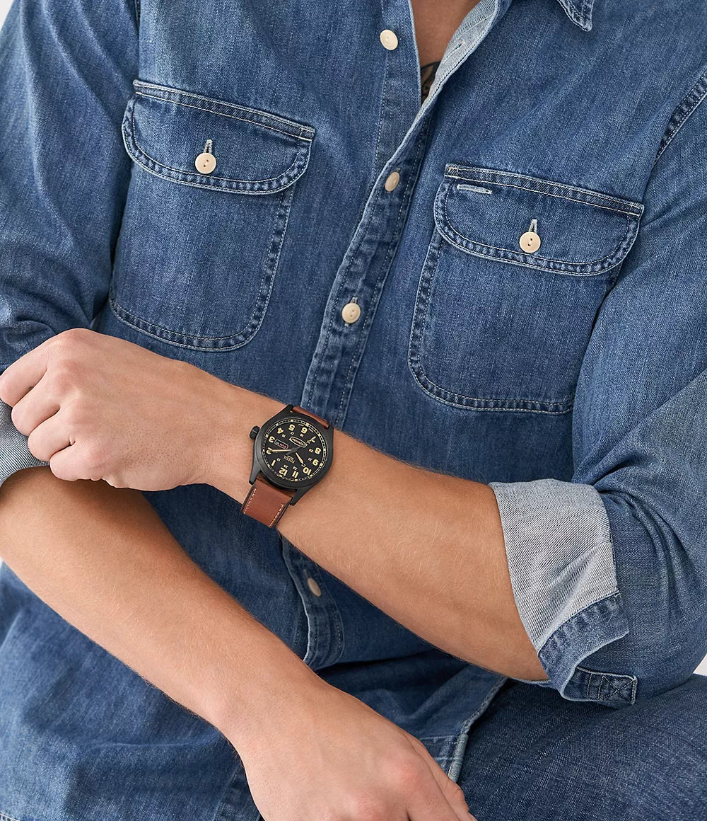 Defender Solar-Powered Luggage Leather Watch