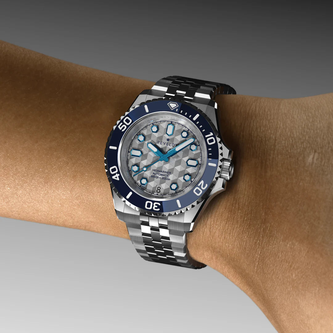 Hexmariner 39 Metallic White CNC Guilloche